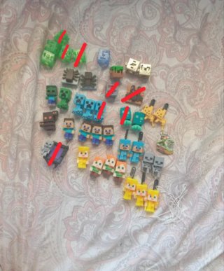 Figuritas Minecraft Kinder Joy