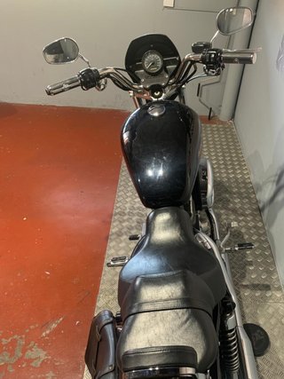 Harley Davidson Superlow 883