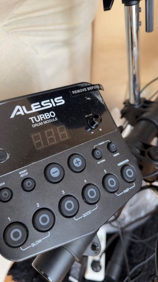 Batería Electrónica Alesis Turbo Mesh Kit