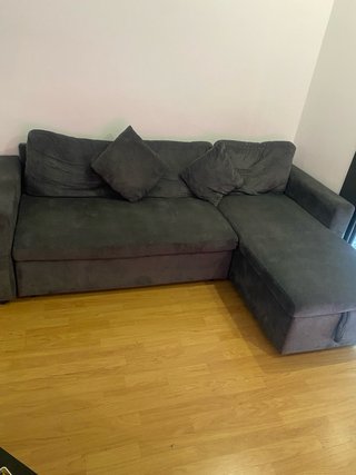 Sofá modular gris de tela