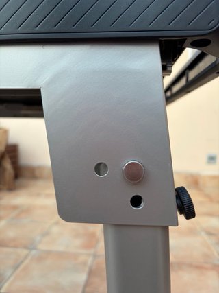 Mesa extensible y plegable Weber para barbacoa