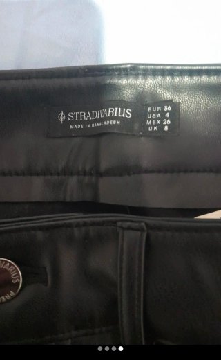 Pantalones de cuero anchos negros