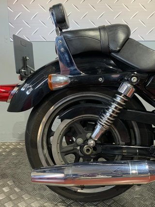 Harley Davidson Superlow 883
