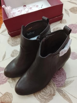 Botines Balleri marrón tacón grueso mujer.