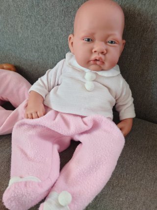 Muñeca Antonio Juan + 3 Muñecas y Accesorios