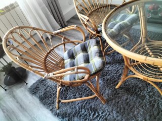 Conjunto Rattan Mesa Redonda y 4 Sillas