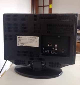 Televisor OKI 19" HD