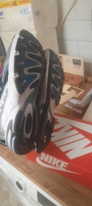 Adidas Response CL