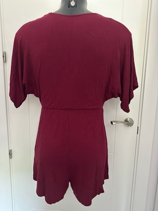 Mono corto Stradivarius rojo