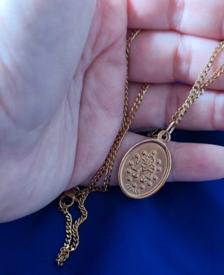Medalla Virgen Milagrosa Dorado