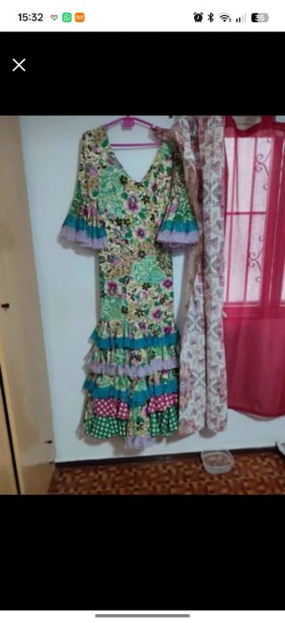 Traje de flamenca talla 40/42
