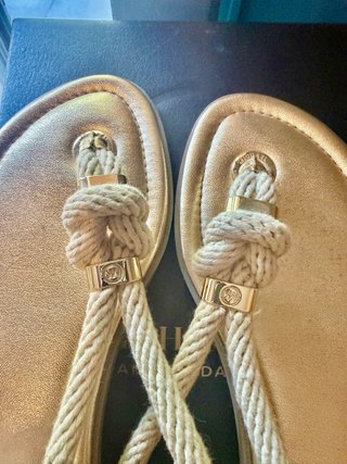Sandalias Michael Kors Doradas