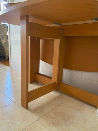 Mesa de cocina plegable de madera