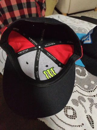 Lote 2 Gorras DC Shoes, Ford, Monster, Obey