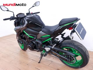 KAWASAKI Z 900