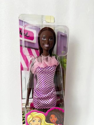 Barbie Glitz 2022 Bambola