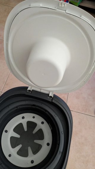 Contenedor pañales Tommee Tippee