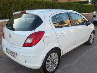 Opel Corsa 2014 con 165.000km UNICO PROPIETARIO