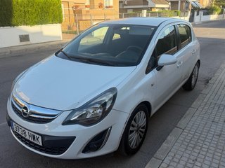 Opel Corsa 2014 con 165.000km UNICO PROPIETARIO