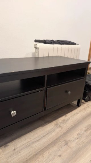 Mueble TV Negro y Gris para Restaurar