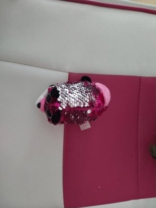 2 peluches: león y ratita rosa