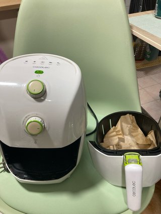 Freidora Cecotec Blanca