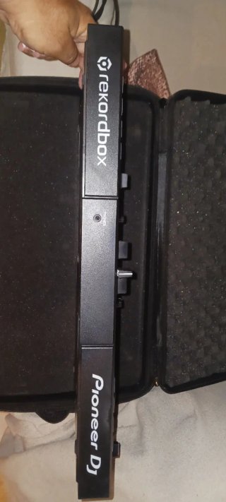 Controladora DJ Pioneer DDJ-400