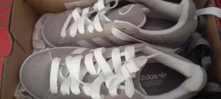 Adidas Campus Grises y Blancas