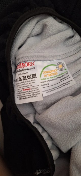 Mochila Portabebés BabyBjörn ONE Perforada