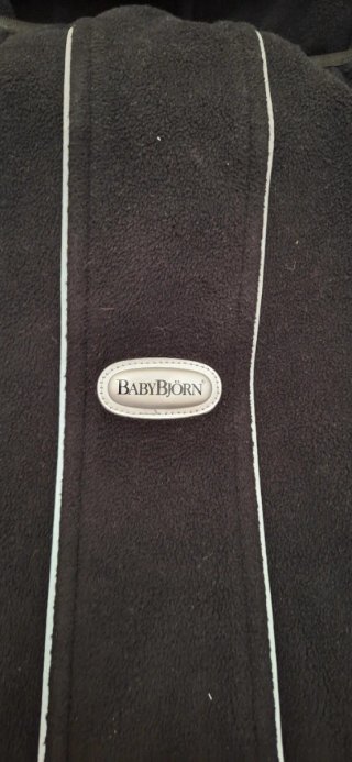 Mochila Portabebés BabyBjörn ONE Perforada