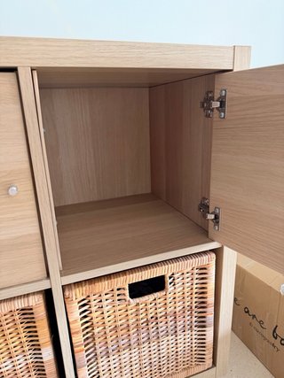 Mueble auxiliar 2 puertas y 2 cestas
