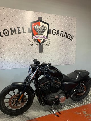 Harley Davidson Sportster Iron 883