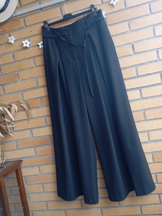 Pantalones Zara negros anchos