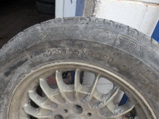 Llanta BMW 220/55 VR 390 Michelin TRX