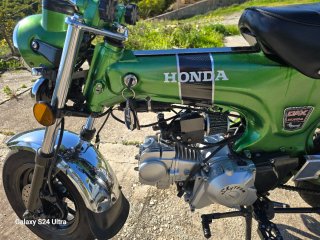 Honda Dax 125cc .