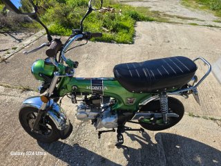 Honda Dax 125cc .