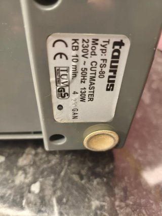 Cortafiambres Eléctrico Plateado