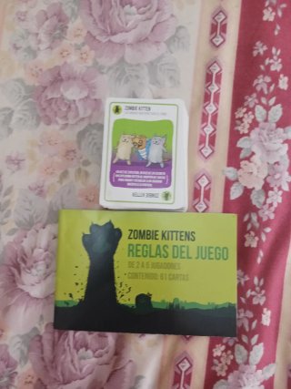 Juego de cartas Zombie Kittens
