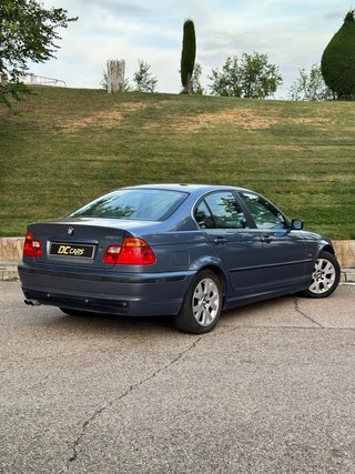 BMW 320i e46