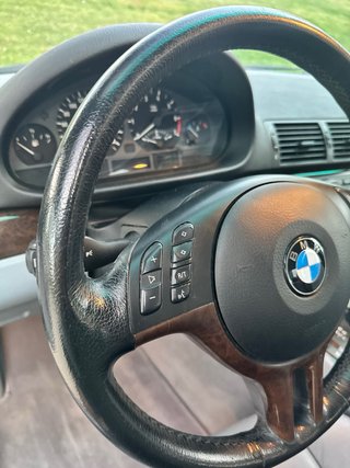 BMW 320i e46