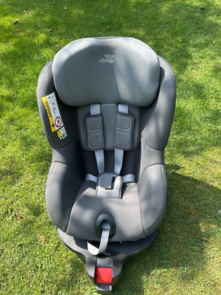 Silla coche Britax Römer Dualfix gris
