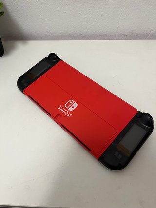 COMO NUEVA!! Nintendo Switch OLED + accesorios