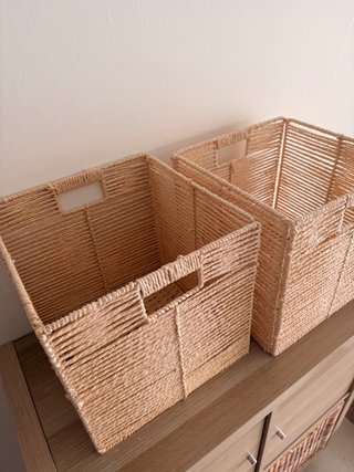 Cestas de mimbre beige y marrón (2 unidades)