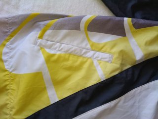 Giacca a vento Reebok vintage grigia e bianche