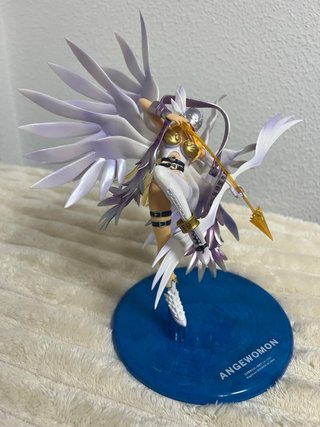 Angewomon Digimon Figura