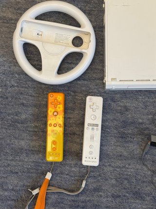 Nintendo Wii + Accesorios