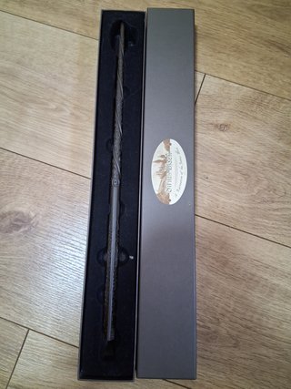 Varita Mágica Sirius Black con Caja