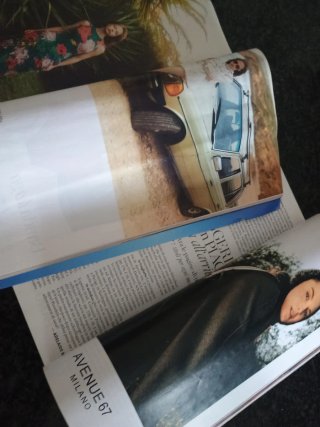 Due riviste  Elle Italia