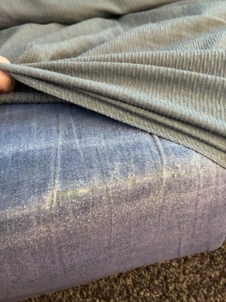 Sofá gris de tela