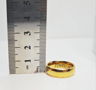 Anillo Titanio dorado alianza  grabado